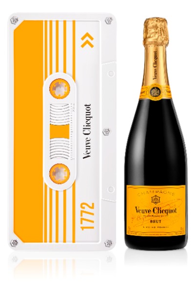 Veuve Clicquot Yellow Label Brut Champagne